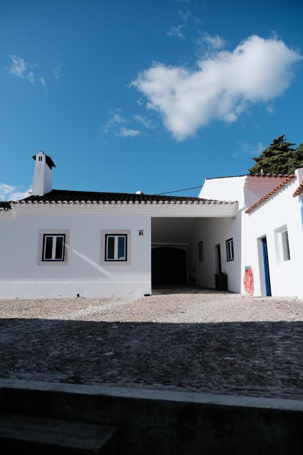 Azoia 10 - Hostel & Casas De Campo Azoia de Baixo Eksteriør bilde
