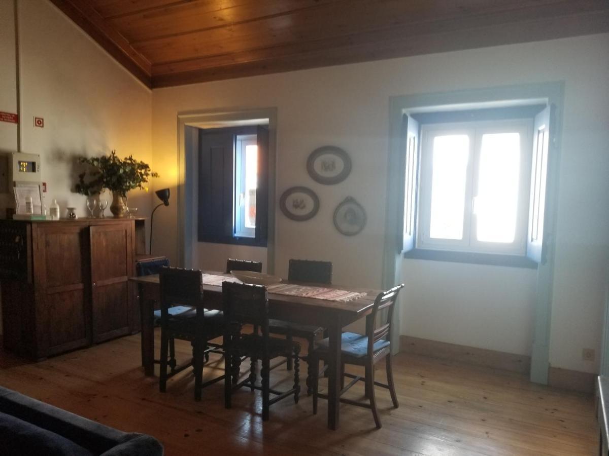 Azoia 10 - Hostel & Casas De Campo Azoia de Baixo Eksteriør bilde