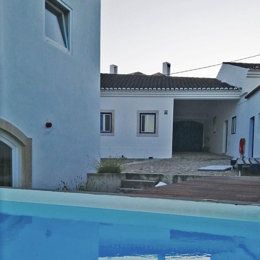 Azoia 10 - Hostel & Casas De Campo Azoia de Baixo Eksteriør bilde